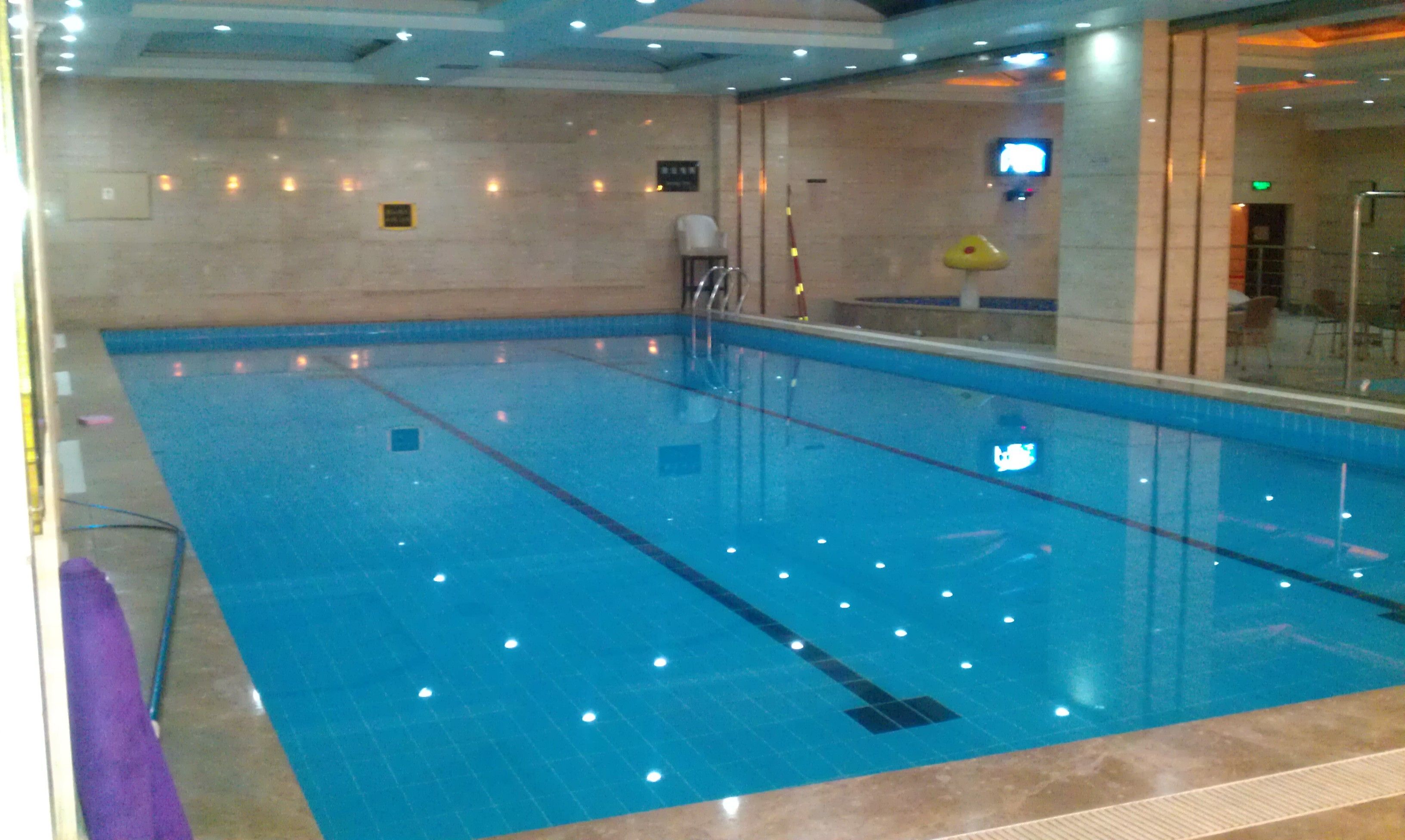 北京亦庄-五星酒店游泳池